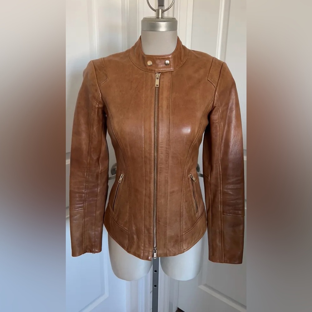 💯% Ladies Leather Jacket